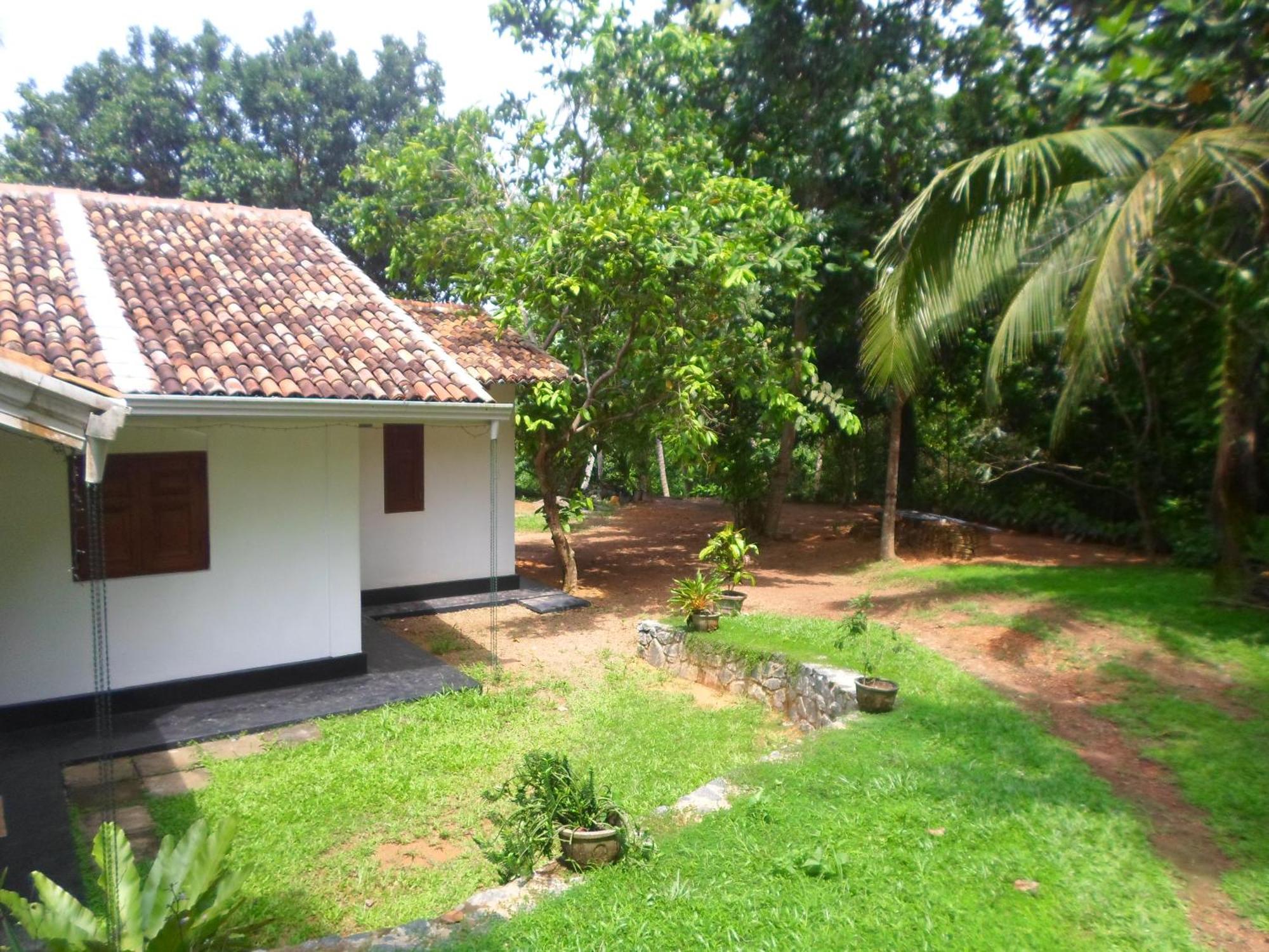 Hotel Chitra Ayurveda Bentota Camera foto