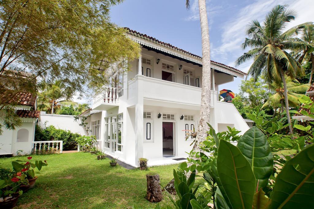 Hotel Chitra Ayurveda Bentota Esterno foto